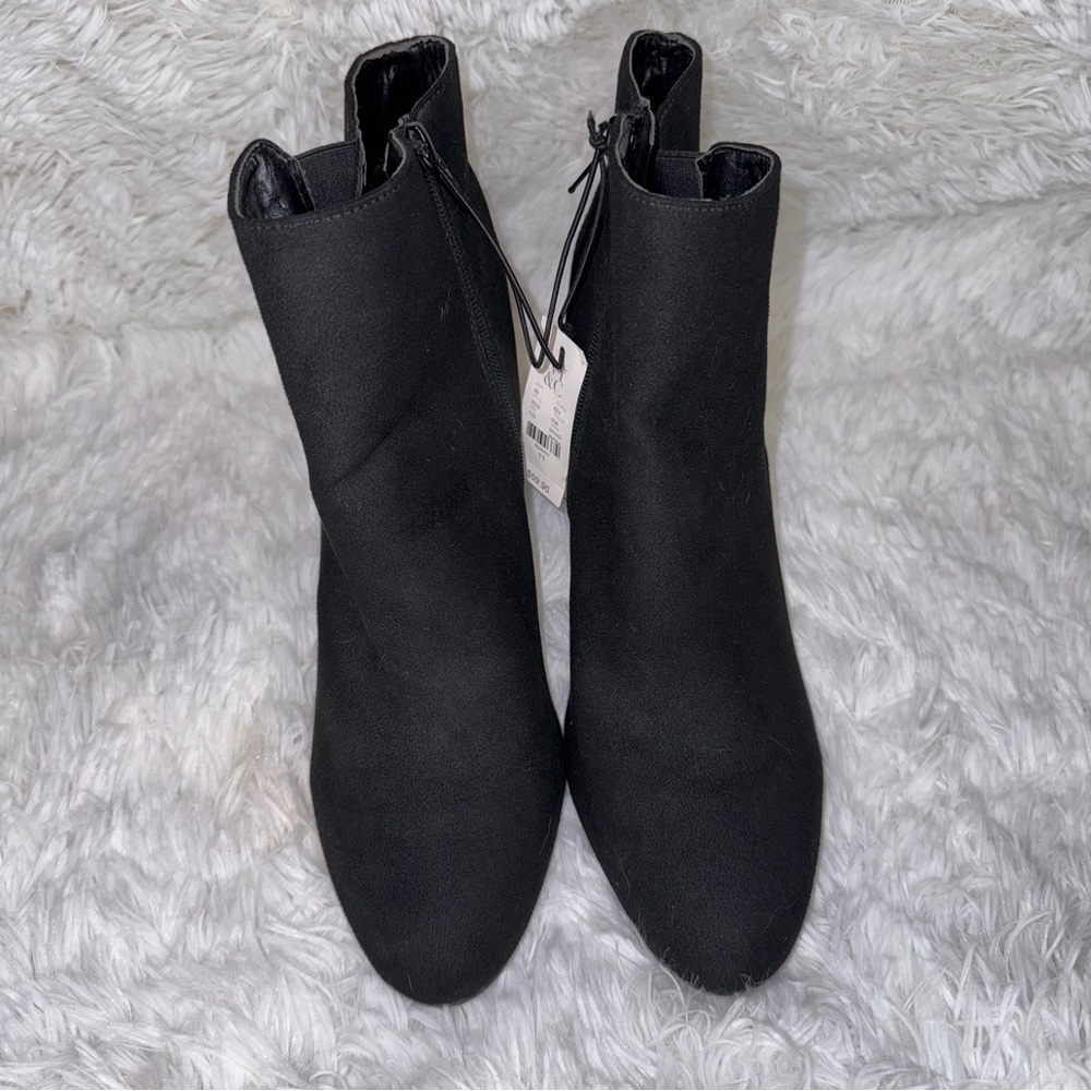 ✨new york & company black heeled boots✨